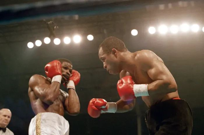 Framed Print : Lloyd Honeyghan vs Marlon Starling for the WBC Welterweight title Framed Print : Lloyd Honeyghan vs Marlon Starling for the WBC Welterweight title