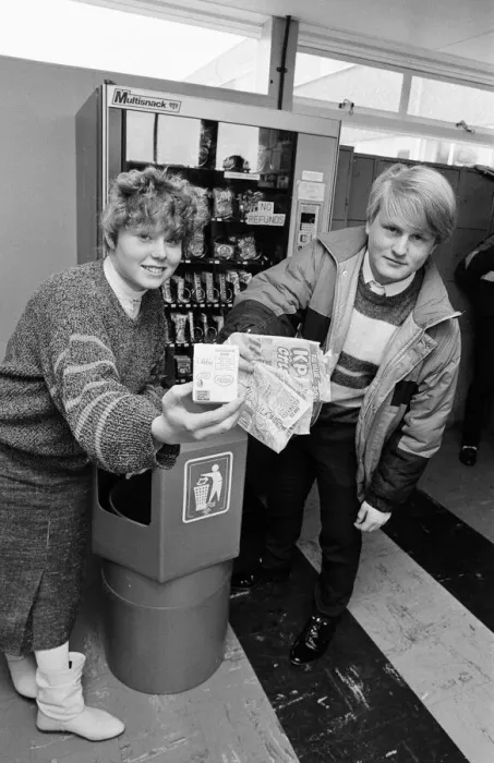 Framed Print : A load of rubbish... Mirfield High School sixth formers Debbie Bedford Framed Print : A load of rubbish... Mirfield High School sixth formers Debbie Bedford