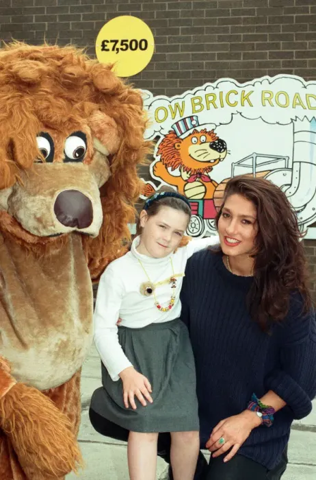 Framed Print : The Loco Lion appeal was launched at North Tees Hospital by Gladiator Diane Youdale (Jet) Framed Print : The Loco Lion appeal was launched at North Tees Hospital by Gladiator Diane Youdale (Jet)