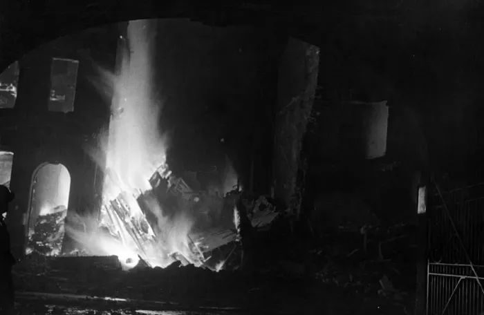Framed Print : London Blitz. 29th December 1940 Framed Print : London Blitz. 29th December 1940