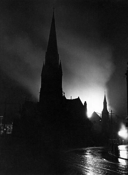 London Blitz. December 1940 P009202