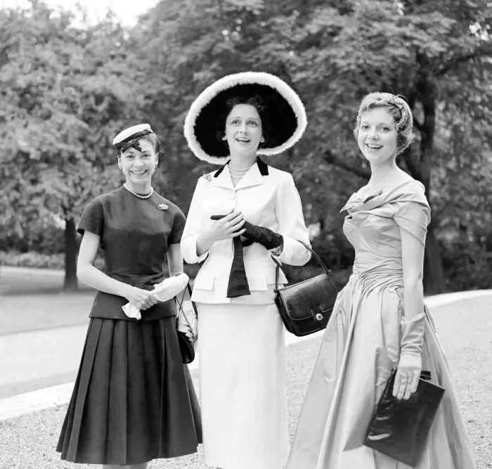 Framed Print : London Fashion Designers gave a garden party at Lancaster House for fashion buyers