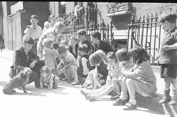 Framed Print : London Kids, children seen here playing in the street during the spring of 1941 Circa May Framed Print : London Kids, children seen here playing in the street during the spring of 1941 Circa May