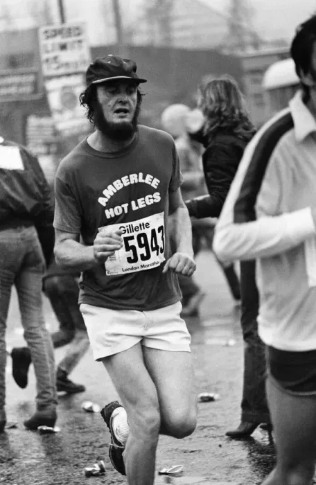 Framed Print : London Marathon 1981, Sponsored by Gillette, Sunday 29th March 1981. Amberlee Hot Legs