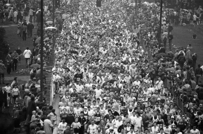 Framed Print : London Marathon 1981, Sponsored by Gillette, Sunday 29th March 1981 Framed Print : London Marathon 1981, Sponsored by Gillette, Sunday 29th March 1981