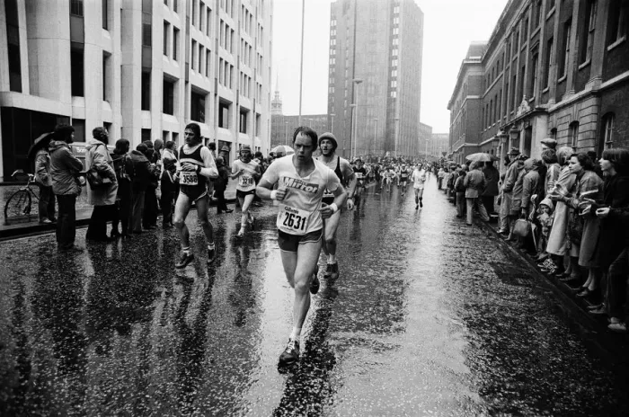 Framed Print : London Marathon 1981, Sponsored by Gillette, Sunday 29th March 1981 Framed Print : London Marathon 1981, Sponsored by Gillette, Sunday 29th March 1981