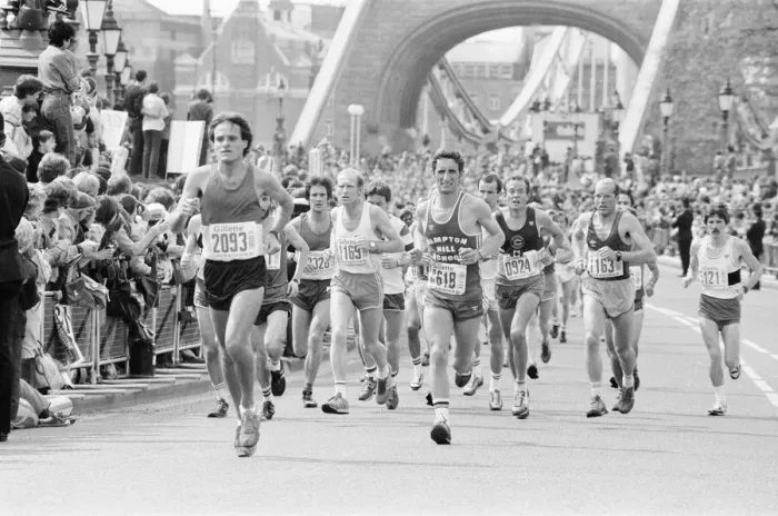 Framed Print : London Marathon 1982, Sponsored by Gillette, Sunday 9th May 1982