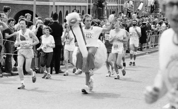 Framed Print : London Marathon 1982, Sponsored by Gillette, Sunday 9th May 1982 Framed Print : London Marathon 1982, Sponsored by Gillette, Sunday 9th May 1982