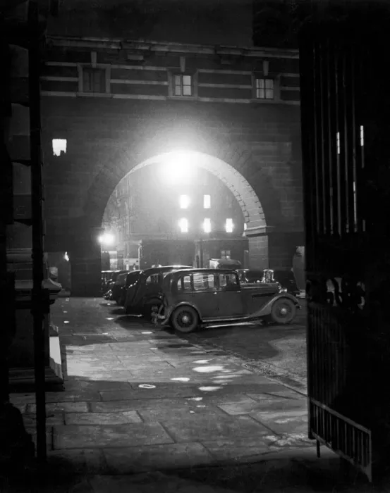 Framed Print : London by Night. View of motor cars parked outside Old Scotland Yard Framed Print : London by Night. View of motor cars parked outside Old Scotland Yard