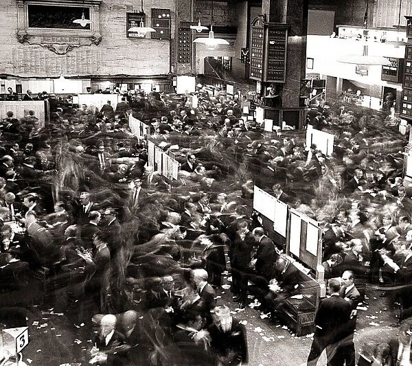 London Stock Exchange 1960s November 1967 Shares Money Finance Busy