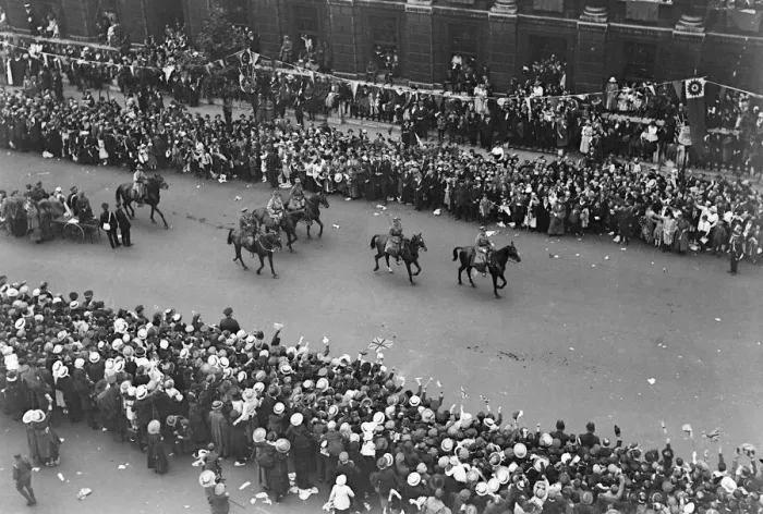 Framed Print : London victory march. Marshall Foch in the procession Framed Print : London victory march. Marshall Foch in the procession