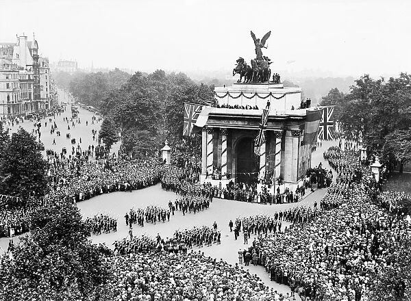 London Victory Parade, May 1919. At Hyde Park Corner