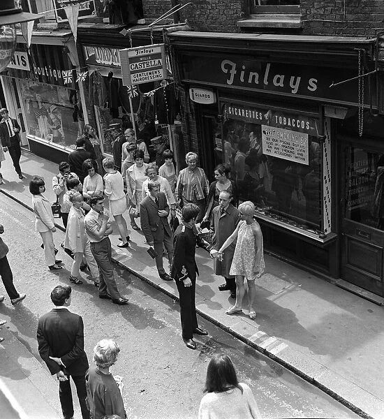 London views - Carnaby Street, July 1967 Shopping - crowd scene The swinging