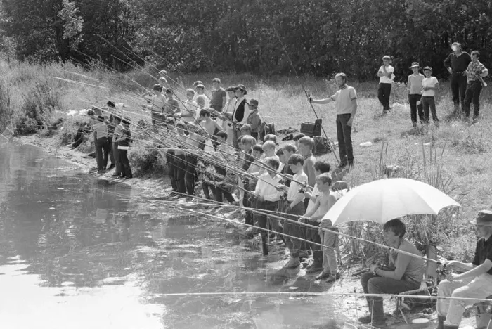Framed Print : Look out fish! A group of boys aged between ten and fourteen years seen here at Wraysbury Framed Print : Look out fish! A group of boys aged between ten and fourteen years seen here at Wraysbury