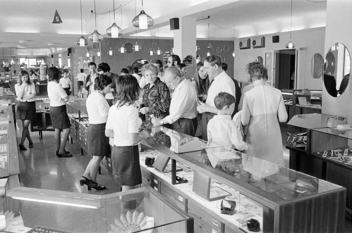 Framed Print : Looking for bargains, souvenir shopping, Majorca, Spain, August 1971 Framed Print : Looking for bargains, souvenir shopping, Majorca, Spain, August 1971
