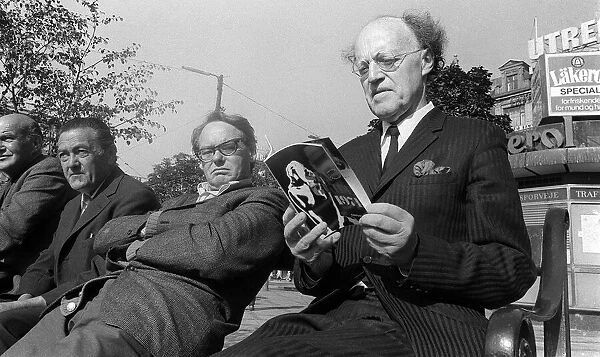 Lord Longford with Sex Guide Book in copenhagen August 1971