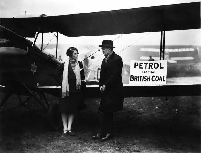 Framed Print : Lord Thomson with W. E. Spooner after successfully making petrol from coal