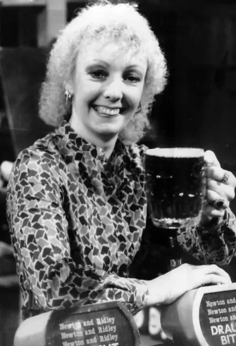 Framed Print : Lori Keefe actress Coronation Street barmaid March 1984 Framed Print : Lori Keefe actress Coronation Street barmaid March 1984