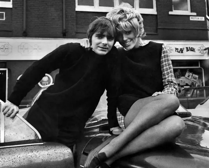 Framed Print : Lorna McDonough, the leggy blonde seen stepping into Simon DeeIs sports car on his Framed Print : Lorna McDonough, the leggy blonde seen stepping into Simon DeeIs sports car on his