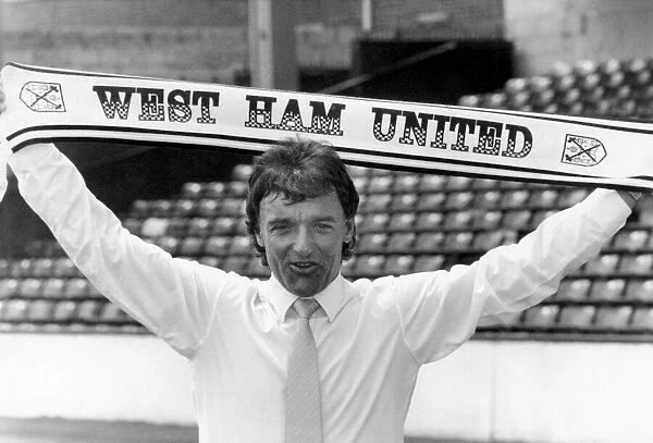 Lou Macari pictured at Upton Park at the start of his job as manager of West Ham
