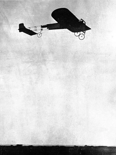 Louis Bleriot crossing the channel. July 25th 1909