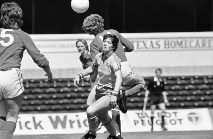 Framed Print : Lowestoft 2 - 0 Cleveland Spartans, 1982 FA Cup Women Framed Print : Lowestoft 2 - 0 Cleveland Spartans, 1982 FA Cup Women