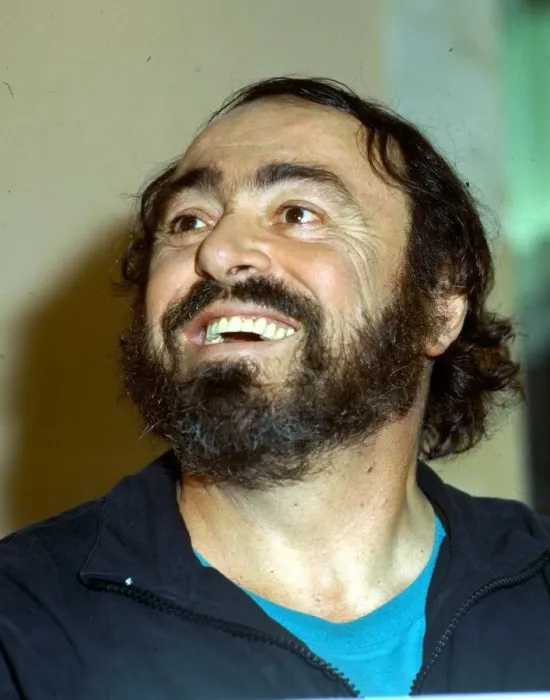 Framed Print : Luciano Pavarotti being interviewed in Dublin. April 1980. 08 / 04 / 1980 Framed Print : Luciano Pavarotti being interviewed in Dublin. April 1980. 08 / 04 / 1980