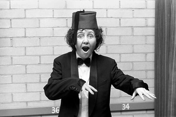 Lulu impersonating Tommy Cooper. January 1975 75-00588-002