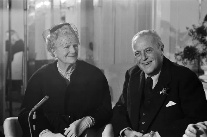 Framed Print : A luncheon organised by Foyles Bookshop, held at the Dorchester Hotel in London