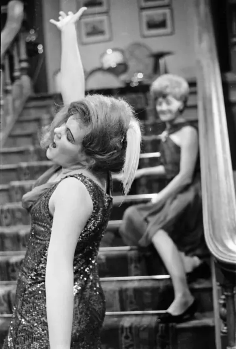 Framed Print : Lynn Redgrave on set of Georgy Girl, a world-wide smash