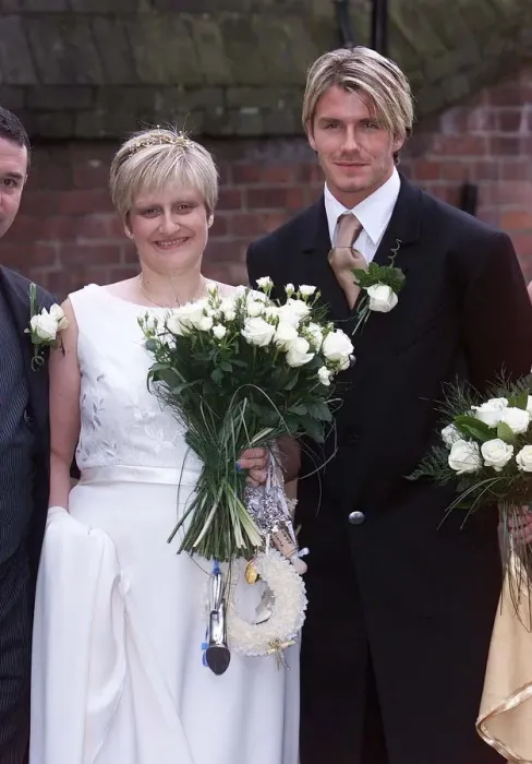 Framed Print : Lynne Beckham - sister of David Beckham pictured on her wedding day October 1999 Framed Print : Lynne Beckham - sister of David Beckham pictured on her wedding day October 1999