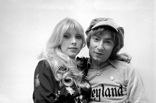 Lynsey De Paul and Barry Blue. January 1975 75-00607-002