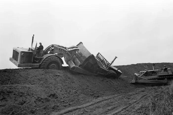 Framed Print : M4 Motorway Construction, June 1970. Near Theale, Reading. Junctions 11 to 12 Framed Print : M4 Motorway Construction, June 1970. Near Theale, Reading. Junctions 11 to 12