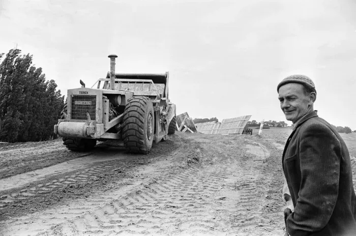 Framed Print : M4 Motorway Construction, June 1970. Reading Framed Print : M4 Motorway Construction, June 1970. Reading