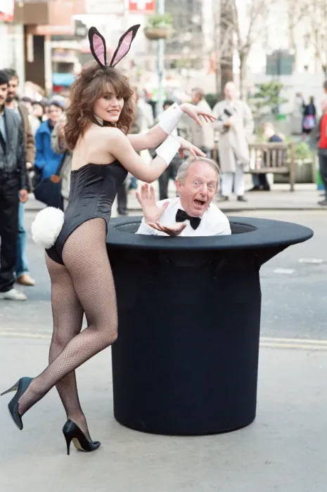 Framed Print : Magician Paul Daniels and showgirls. 15th March 1989
