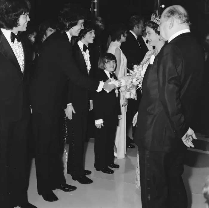 Framed Print : Her Majesty Queen Elizabeth II, escorted by Media mogul Lew Grade (right) Framed Print : Her Majesty Queen Elizabeth II, escorted by Media mogul Lew Grade (right)