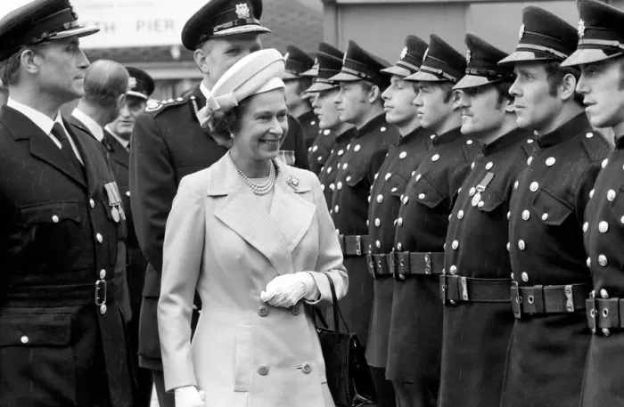 Framed Print : Her Majesty Queen Elizabeth II meeting the recruits of the London Fire Brigade at Lambeth