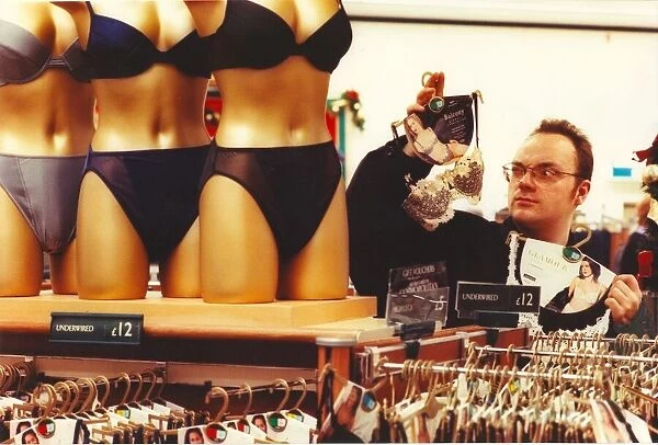A man struggles to buy his girlfriend the right size underwear