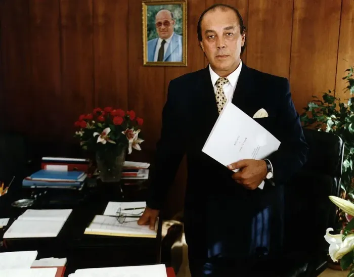Framed Print : Former Managing Director of Polly Peck International, Asil Nadir Framed Print : Former Managing Director of Polly Peck International, Asil Nadir
