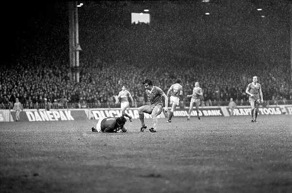 Manchester City 0 v. Notts Forest 0. Division 1 Football October 1981 MF04-07