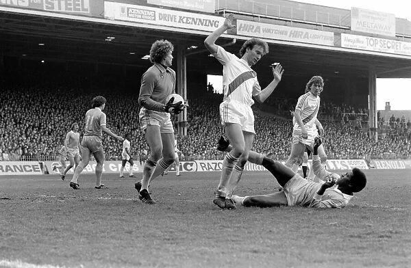 Manchester City 1 v. Crystal Palace 1. Division One Football. May 1981 MF02-28-087