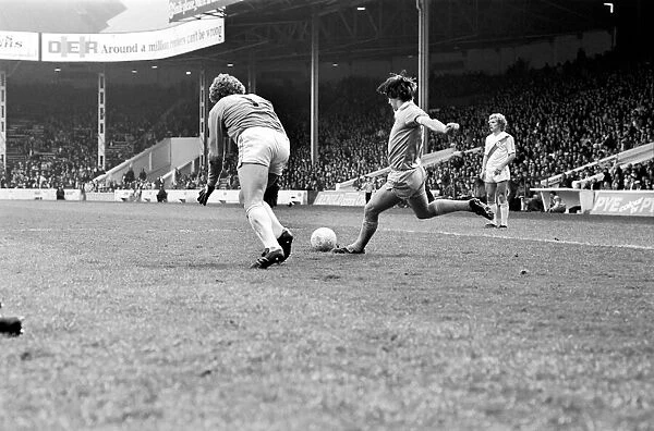 Manchester City 1 v. Crystal Palace 1. Division One Football. May 1981 MF02-28-082