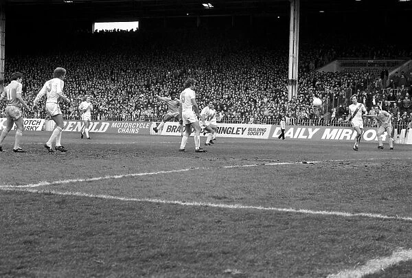Manchester City 1 v. Crystal Palace 1. Division One Football. May 1981 MF02-28-015
