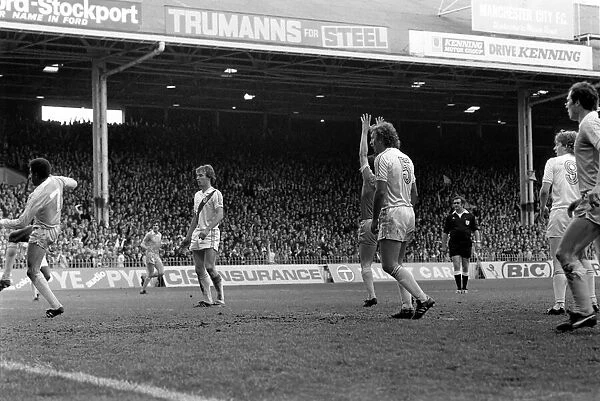 Manchester City 1 v. Crystal Palace 1. Division One Football. May 1981 MF02-28-045