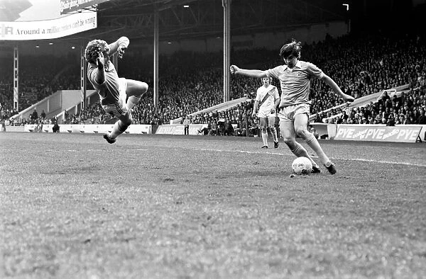 Manchester City 1 v. Crystal Palace 1. Division One Football. May 1981 MF02-28-081