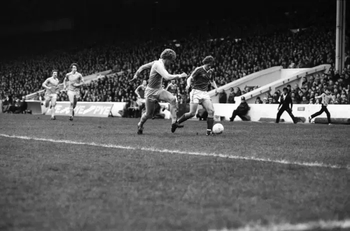 Framed Print : Manchester City 1 v. Nottingham Forest 1. Febuary 1981 MF01-24-031