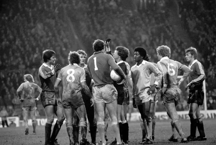 Framed Print : Manchester City 3 v. Middlesbrough 2. Division One Football. January 1981 MF01-13-012 Framed Print : Manchester City 3 v. Middlesbrough 2. Division One Football. January 1981 MF01-13-012