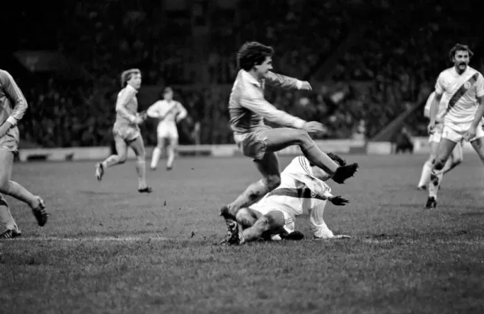 Framed Print : Manchester City 4 v. Crystal Palace 0. F. A Cup Football. January 1981 MF01-03-006
