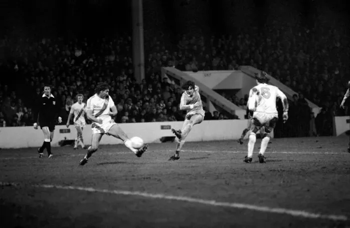 Framed Print : Manchester City 4 v. Crystal Palace 0. F. A Cup Football. January 1981 MF01-03-018
