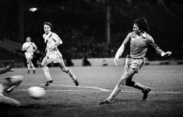 Manchester City 4 v. Crystal Palace 0. F. A Cup Football. January 1981 MF01-03-035